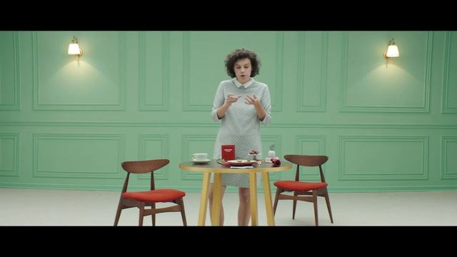 Реклама Roshen Wafers  "Марія каже "Смачно". Зроблено в Rockets.