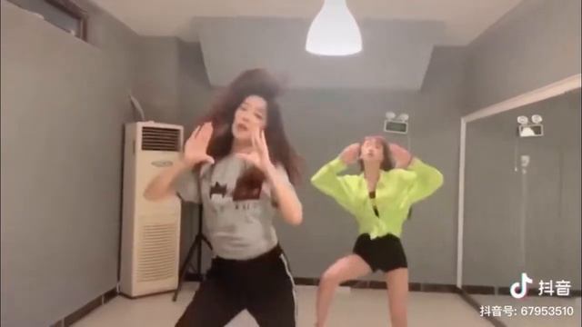 SnowKong Twice BREAKTHROUGH Dance Cover
