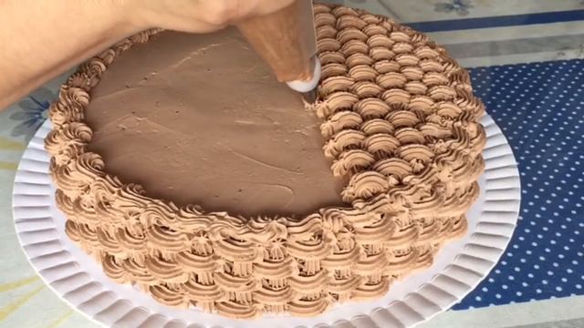 Confeitando bolo: cestinha de flores c/ bico 20 mago