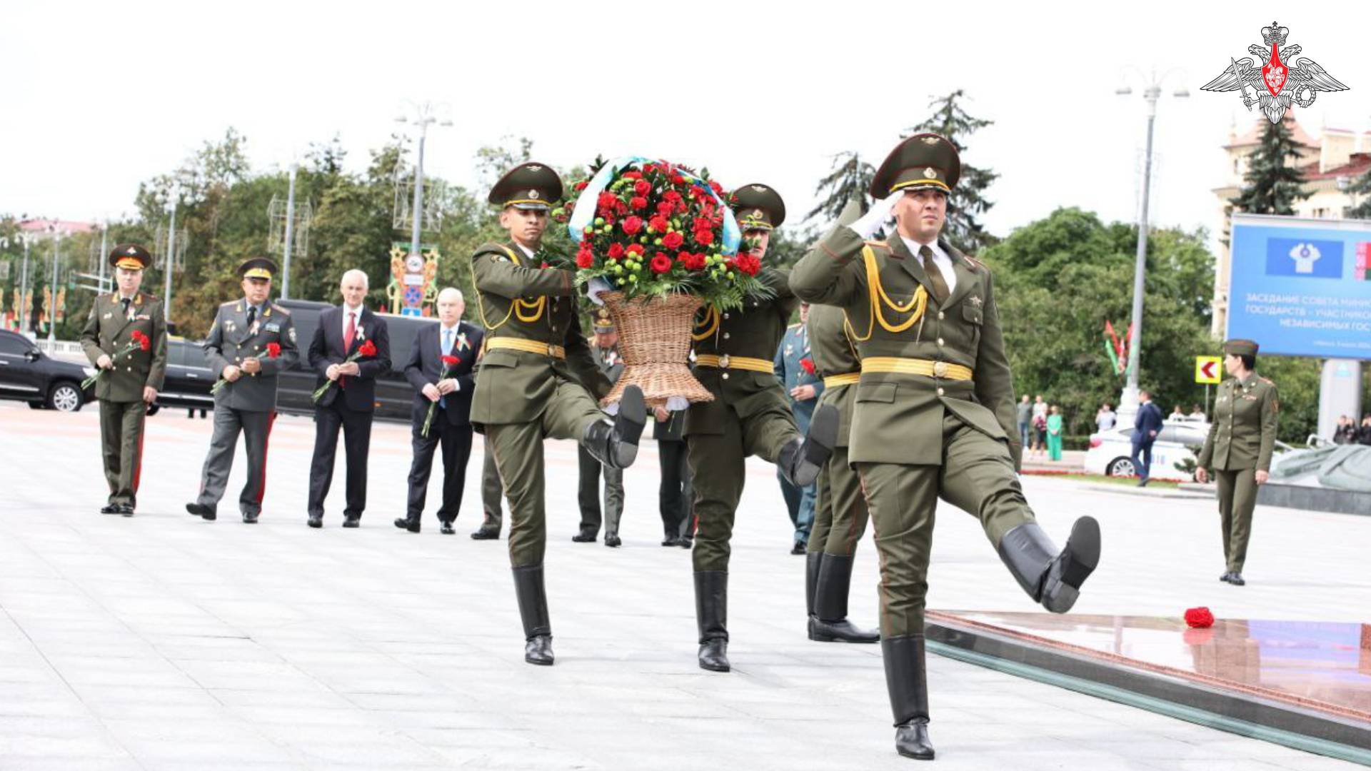 Главы военных ведомств стран СНГ почтили память погибших в годы Великой Отечественной войны