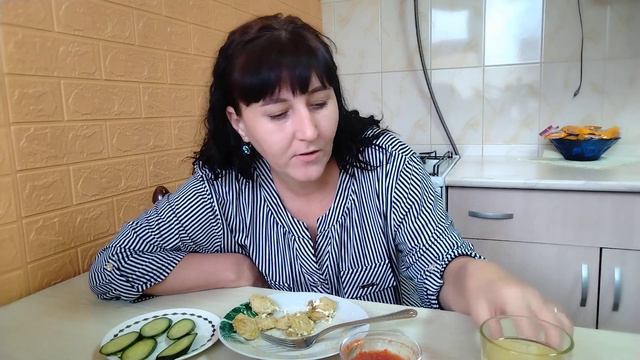 #мукбанг //ПЕЛЬМЕНИ В СЛИВКАХ С ПЕСТО