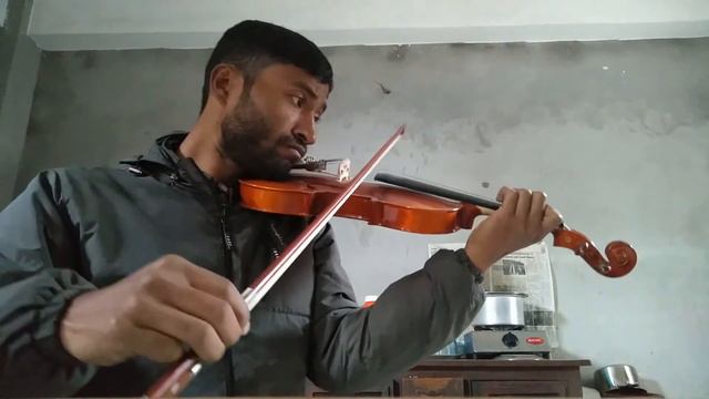 Russian National Anthem in Violin Strings.