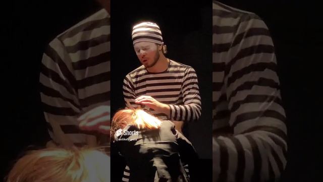 Современная американская опера "Двое Оставшихся"