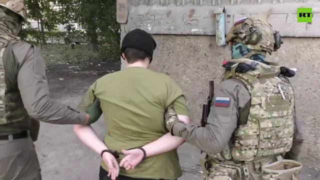 Планировала поджечь здание суда: сотрудники ФСБ предотвратили теракт в Донецке