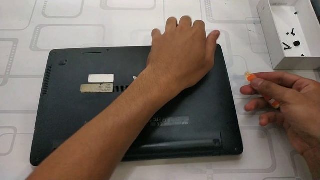 Cara Bongkar Laptop Asus ||| How To disassembly Asus X200MA