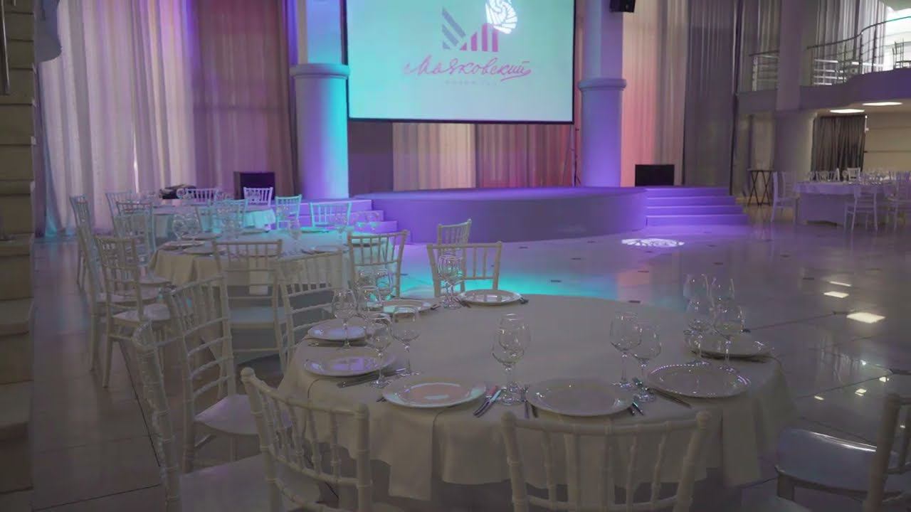 Кейтеринг в зале Маяковский (Новосибирск).  PINEWOOD catering