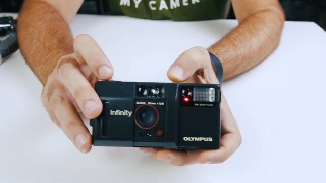 How To USE an OLYMPUS Infinity AF-1 35mm FILM Camera - BATTERY Replacement & LOAD Film