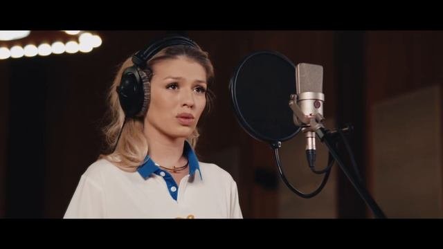 Гимн Динамо исполненный всей бело-голубой семьей к столетию Клуба