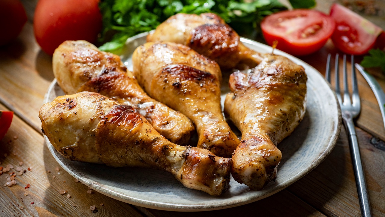 🍗 Куриные голени с корочкой на сковороде + рецепт лучшего маринада :)