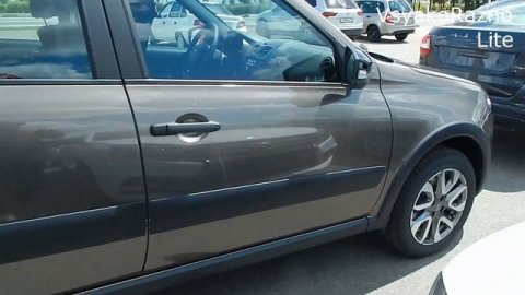 LADA GRANTA CROSS Цвет Золотисто-коричневый "Кориандр" (790)