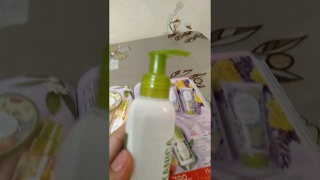 FL GENERAL "Замена крышки на дозатор у средства серии Botanica" от Фаберлик