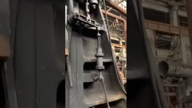 Молот штамповочный М2147.  МПЧ 5тн.