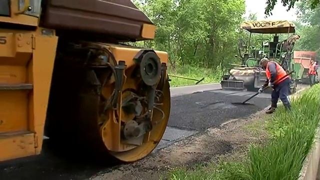 Дорожный ремонт охватывает все новые участки уссурийской проезжей части