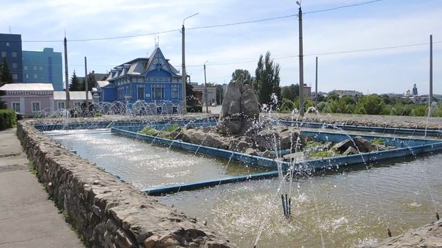 Сызрань. Фонтан «Ящерица». Видео 2.