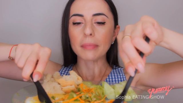 Русско-Армянский МУКБАНГ / Mukbang Глазунья ? с Сыром Parmesan ?