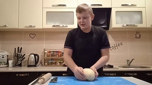 Рогалики с малиновым вареньем