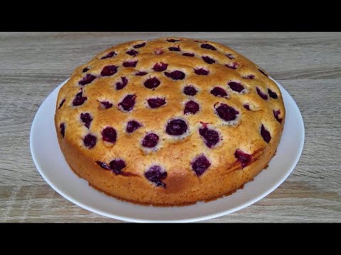 Быстрый вишневый пирог! ЭТО ОЧЕНЬ ВКУСНО! / Cherry Pie!