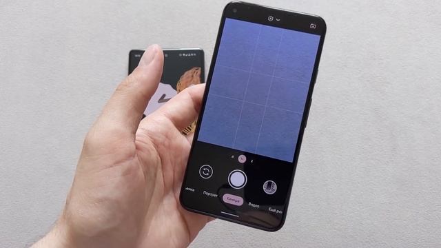 Обзор Pixel 5 в 2022 и сравнение с Pixel 6
