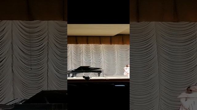 Премьера романса "Осень" из цикла "Краски родной природы" на стихи А. Пушкина.