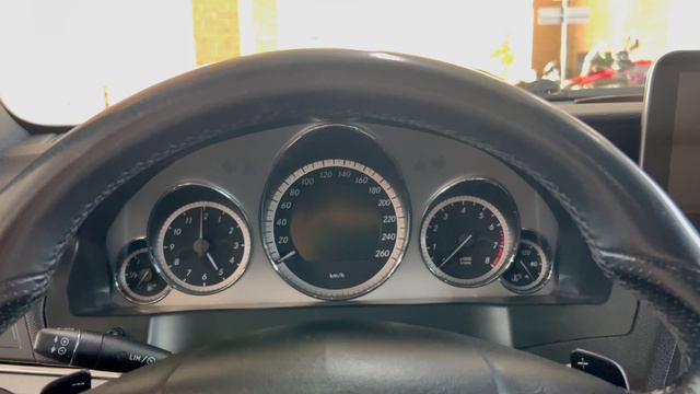 Mercedes-Benz e250 2010 г.