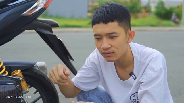 Vario 2017 độ Chất Chơi Người Dơi Với Loạt đồ Hiệu Khủng