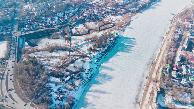 Псков. Площадь Героев-Десантников. Весна март 2022. 4k