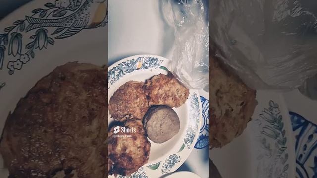Очень скромный домашний обед приготовленный собственноручно!!!???