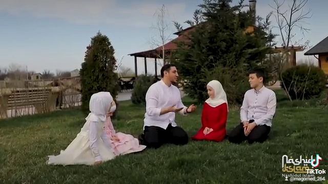 Всех с месяцем Рамадан?