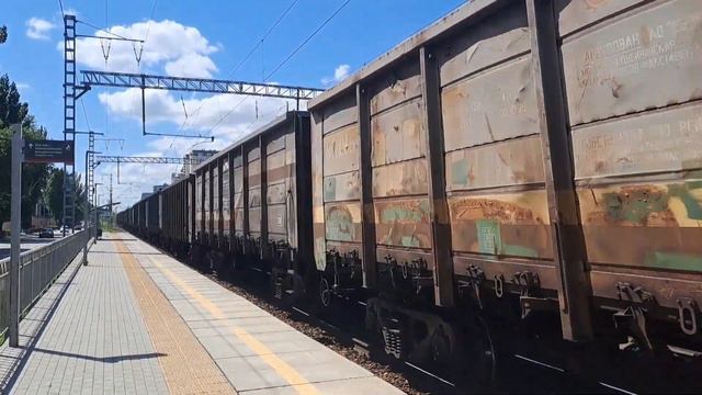 "Успел в последний момент!" ВЛ80С-2203 с 3ЭС5К-301 и грузовым поездом