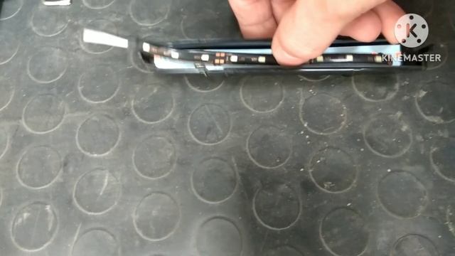 Если Перегорели Стопы,подктнул Светодиодную дорожку в стоп фонари.