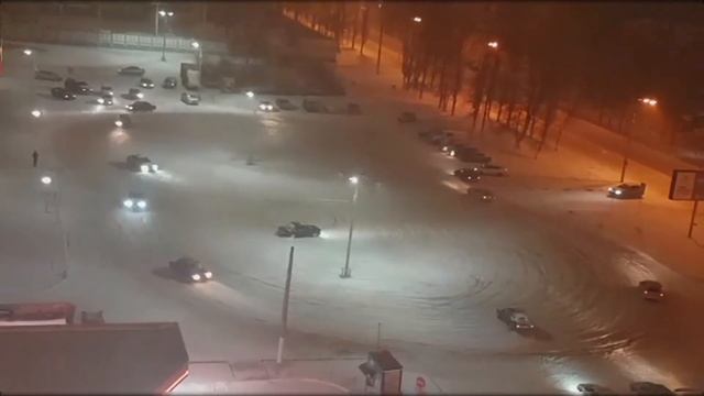 Дрифт у Карусели, Воронеж.