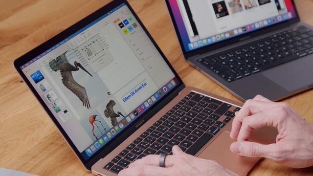 První unboxing a test MacBook Pro & Air. Oni fakt nekecali! ? [4K]