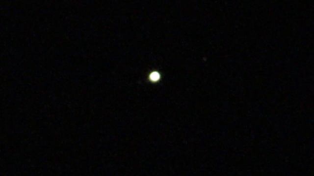 SATURN, JUPITER AND MOON. PLANET PARADE 2020. Zoom Canon Powershot SX530 HS
