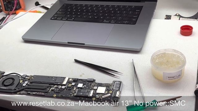 820-00165~No Power~Faulty SMC