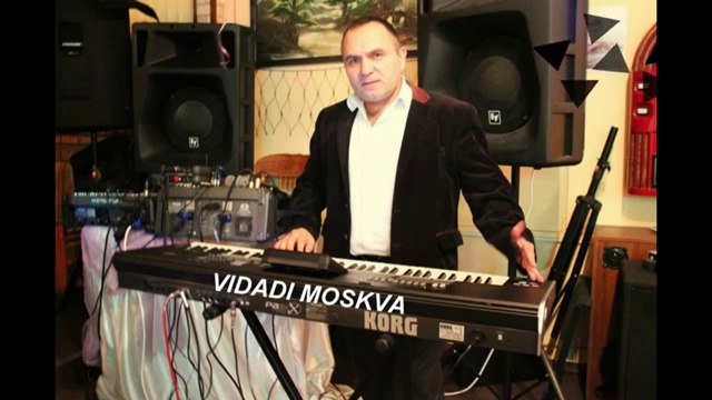 Sen Gelmez Oldun Vidadi Moskva