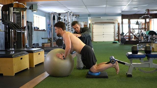 SPRINT SUPER FAST - Master the Nordic Curl