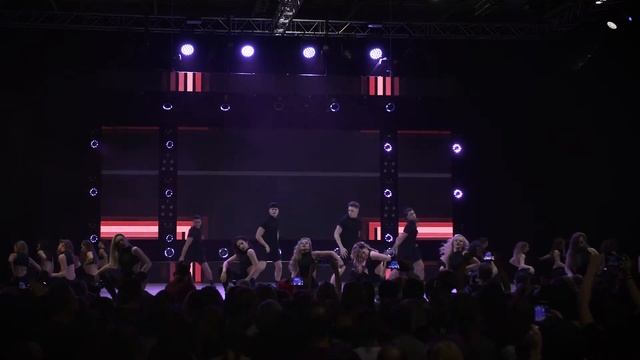 Girls Gone Wild - Move It 2018
