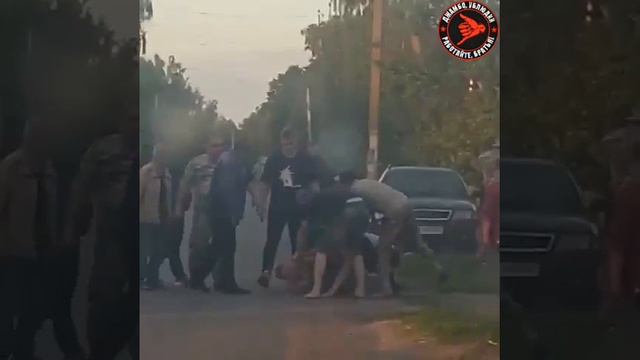 "Забивают как скот": моГилизаторы ТЦК массово избивают мужиков и тащат на бойню