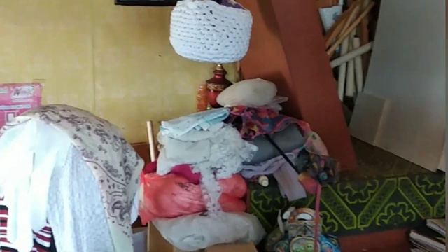 Едем со всеми соседями на дачу.Прогулка по улице частного сектора.