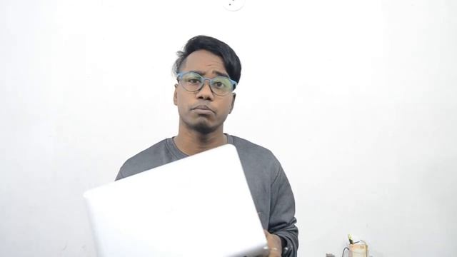 New Apple MacBook Pro (13-inch, 8GB RAM Second Hand Laptop Shop In Delhi | Macbook Pro  5000% off