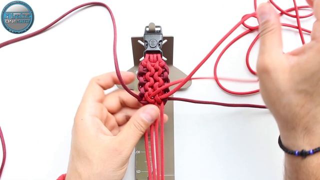 How to make Paracord Bracelet Hardcore Conquistador by CETUS DIY Paracord Bracelet Tutorial