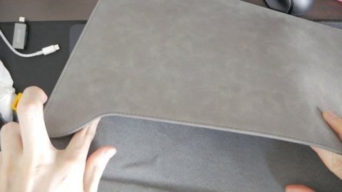 MacBook Pro 16インチ用のケースを2つレビュー!ハードケースとレザースリーブどっちがいい?