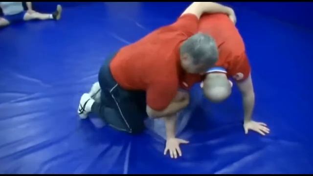 11. Заход за спину/кувырок