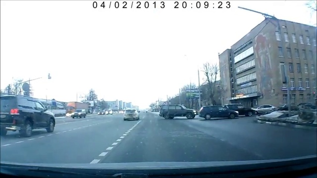 Фокусник на дороге