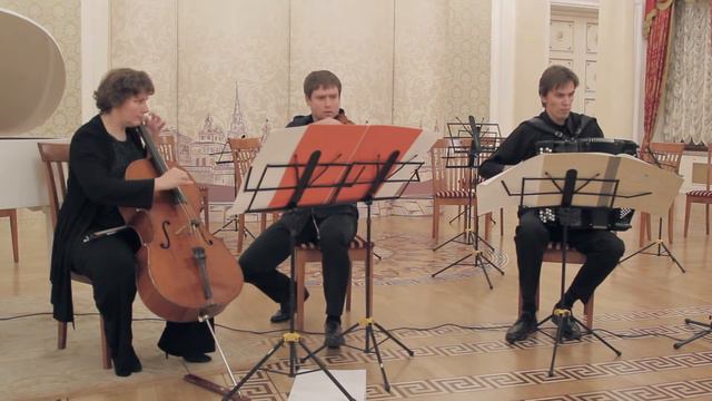 С. Губайдуллина Silenzio   для баяна, скрипки и виолончели