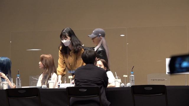 210410 WJSN 우주소녀 Eun Seo 은서 BONA 보나 Luda 루다