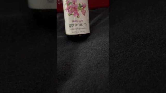 How To Use Geranium 🌿 Benefits 🌿 Spiritual Use💕 Essential Oil 😀 And Plant Frequency