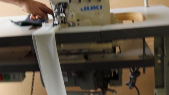 Industrial Sewing Machine Overlock Juki MO-6716S