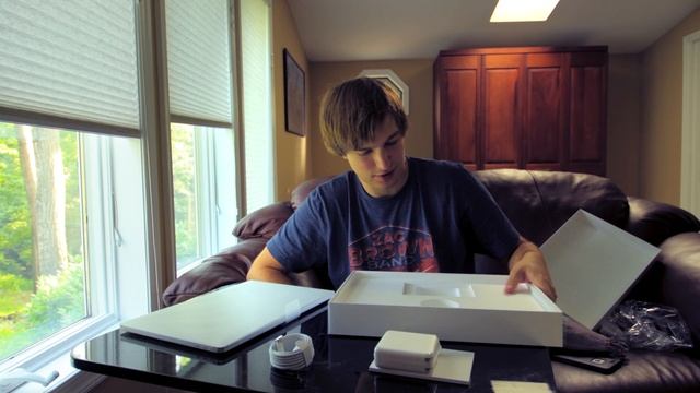 Unboxing The $4,500 MacBook Pro 2017