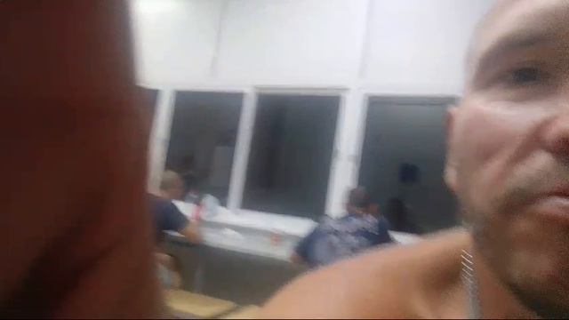 хаваем с Окурком
